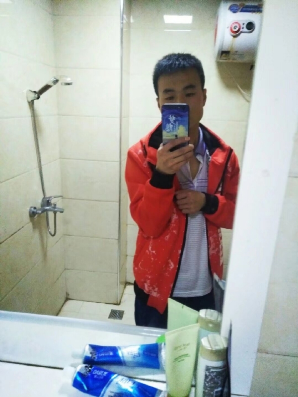 海之子的第一张照片--驻马店相亲服务中心