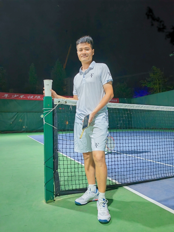 网球罗的第五张照片--驻马店相亲服务中心