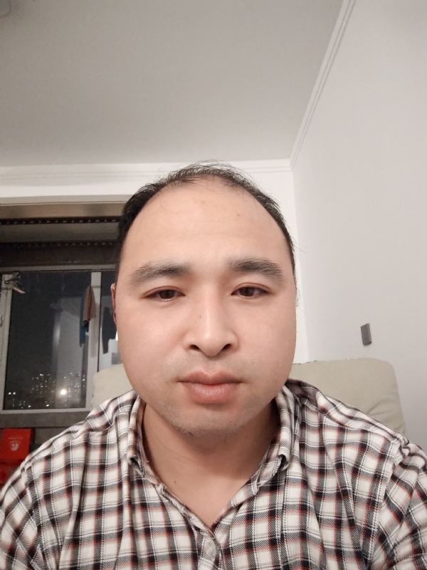 liang22的第一张照片--驻马店相亲服务中心