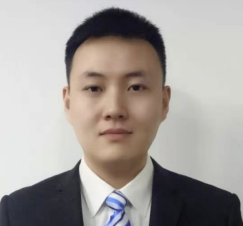 英俊潇洒的第一张照片--驻马店相亲服务中心