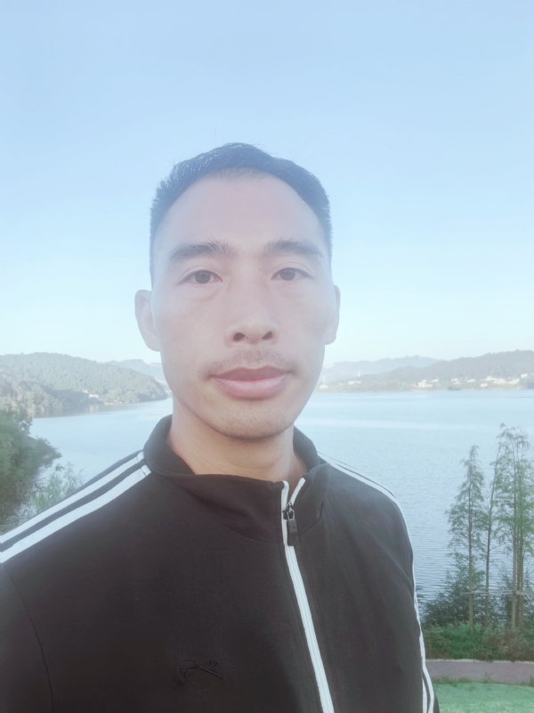 Runner的第一张照片--驻马店相亲服务中心