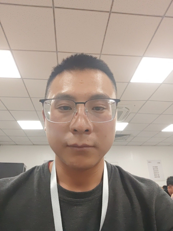 半夏微凉的第一张照片--驻马店相亲服务中心