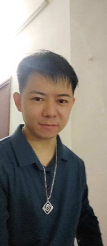 哲平的第一张照片--驻马店相亲服务中心