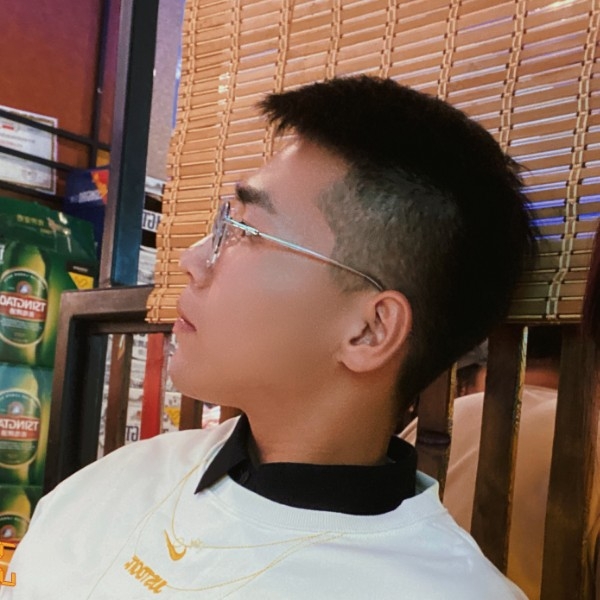 yang的第一张照片--驻马店相亲服务中心