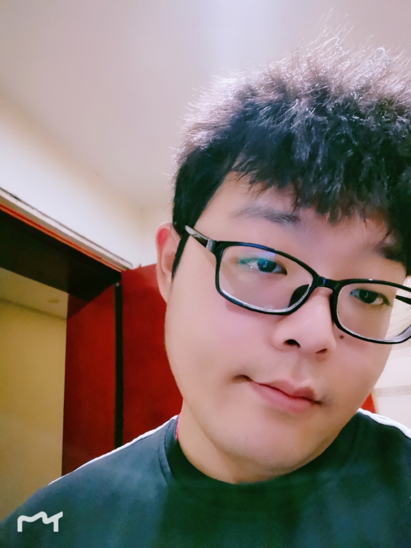 坠羽的第一张照片--驻马店相亲服务中心