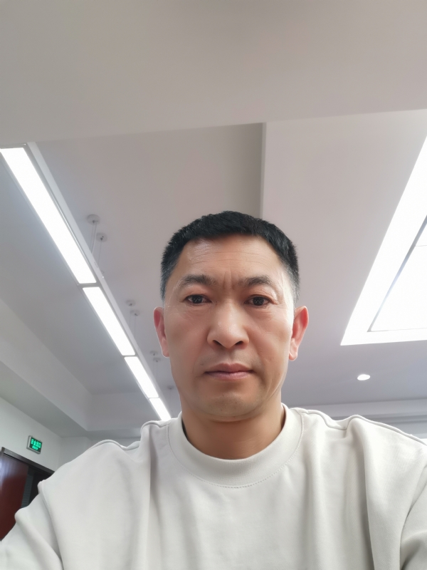 知足常乐的第一张照片--驻马店相亲服务中心