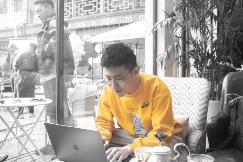 柒雅的第一张照片--驻马店相亲服务中心