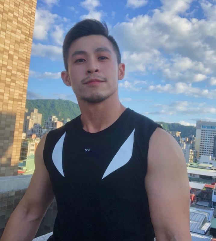 白玉飞的第一张照片--驻马店相亲服务中心