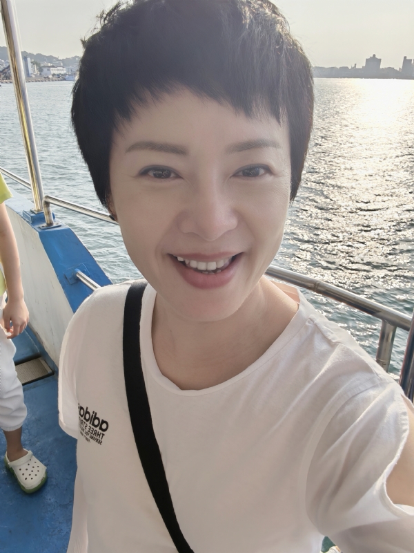 Tina的第一张照片--驻马店相亲服务中心