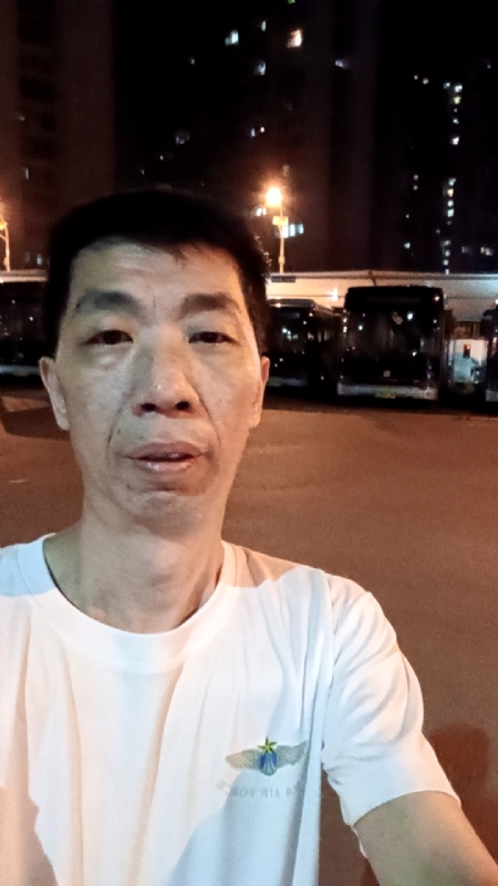 小丑的第一张照片--驻马店相亲服务中心