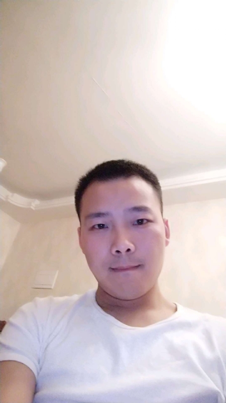 李先生的第一张照片--驻马店相亲服务中心