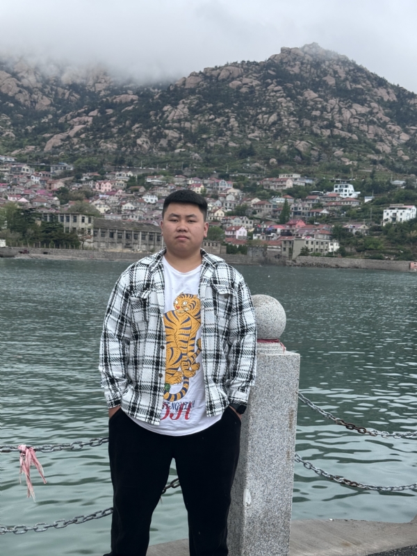 谨慎的第一张照片--驻马店相亲服务中心