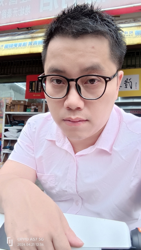 黑鹰的第二张照片--驻马店相亲服务中心