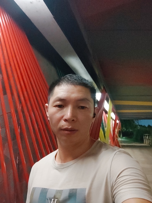 夜猫的第一张照片--驻马店相亲服务中心