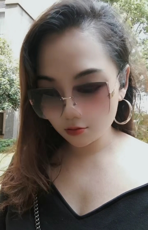 往事如烟的第一张照片--驻马店相亲服务中心