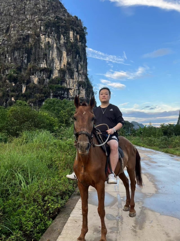 千度D雄的第六张照片--驻马店相亲服务中心