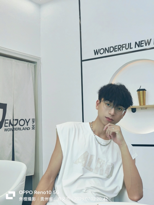 台林的第二张照片--驻马店相亲服务中心