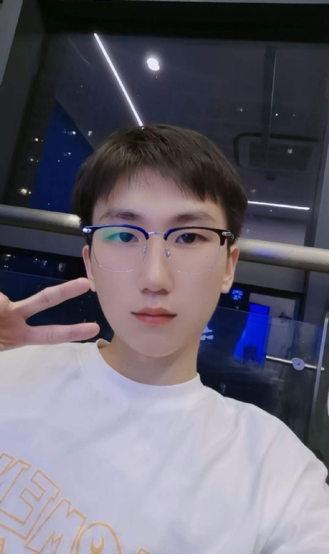 奕铭的第一张照片--驻马店相亲服务中心