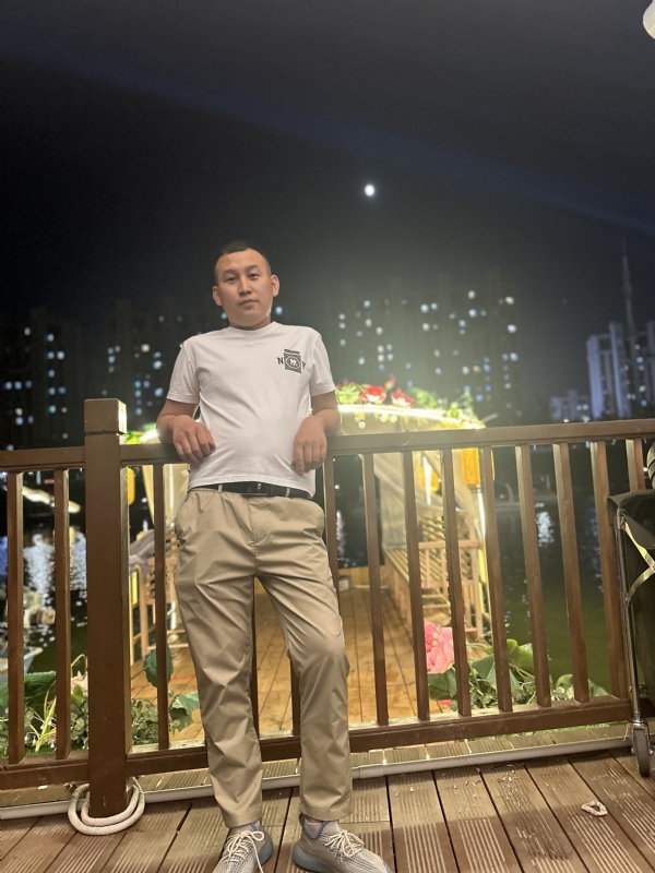 大超的第一张照片--驻马店相亲服务中心