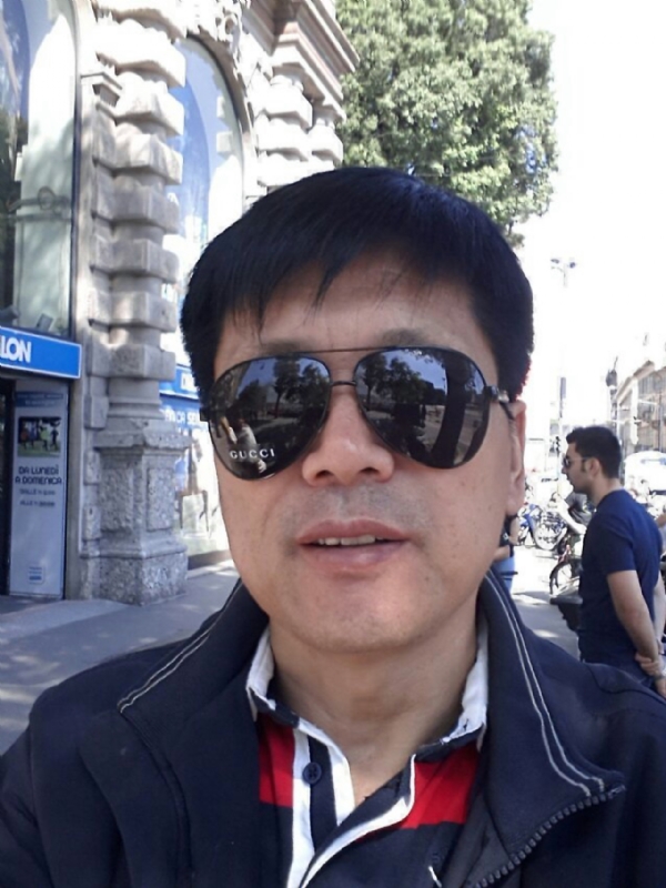 春风的第一张照片--驻马店相亲服务中心