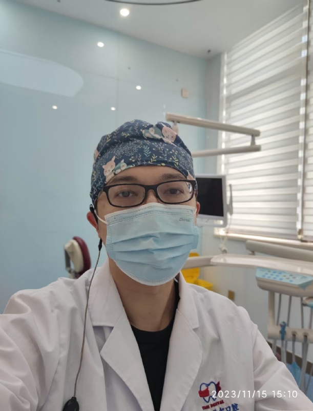 喀什相亲的第二张照片--驻马店相亲服务中心