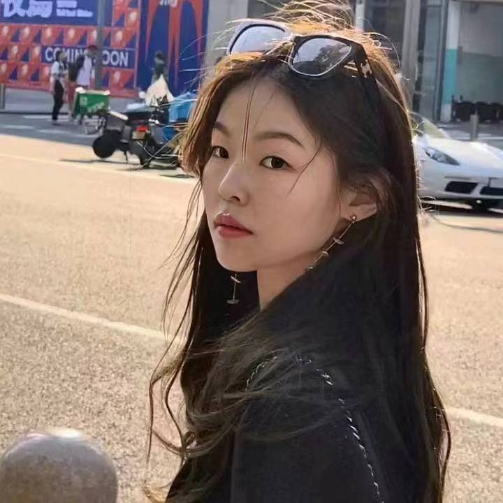 依依姐的第一张照片--驻马店相亲服务中心