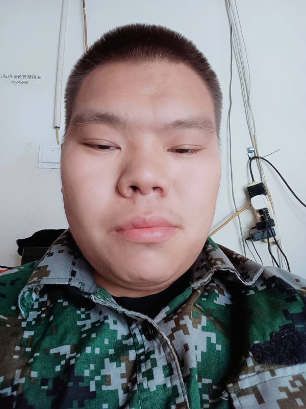 石文强的第一张照片--驻马店相亲服务中心