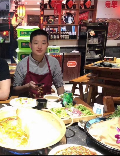 尚龙的第四张照片--驻马店相亲服务中心