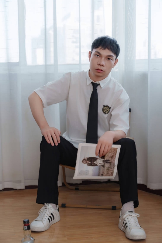 爱知音的第三张照片--驻马店相亲服务中心