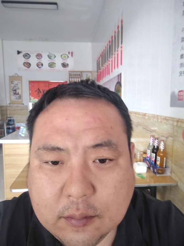 风云鹏的第一张照片--驻马店相亲服务中心