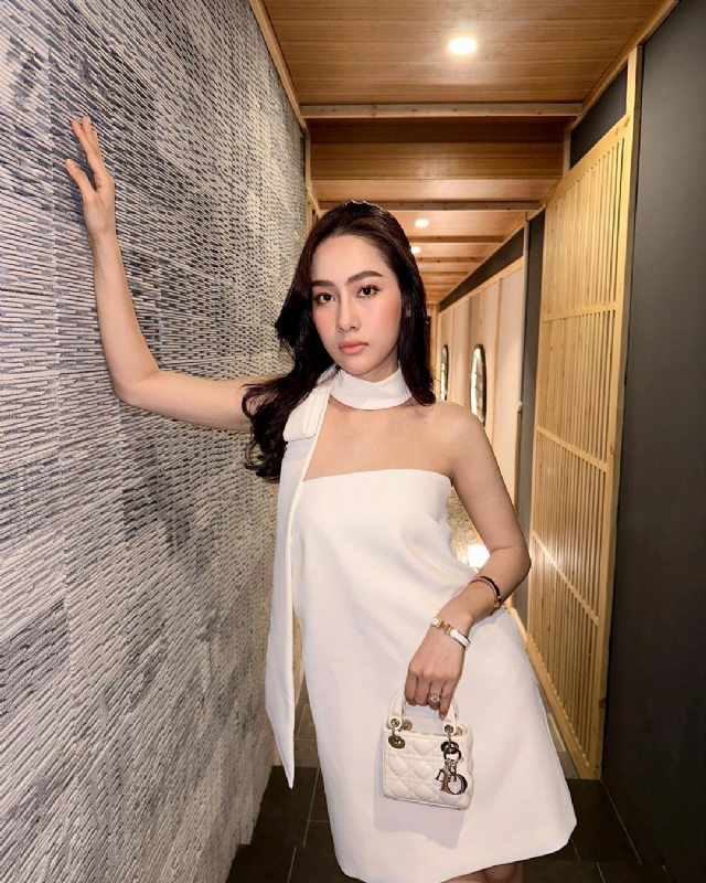 nana的第二张照片--驻马店相亲服务中心