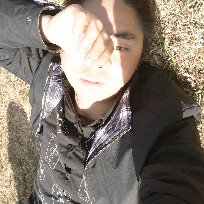 执子之手与子偕老的第一张照片--驻马店相亲服务中心