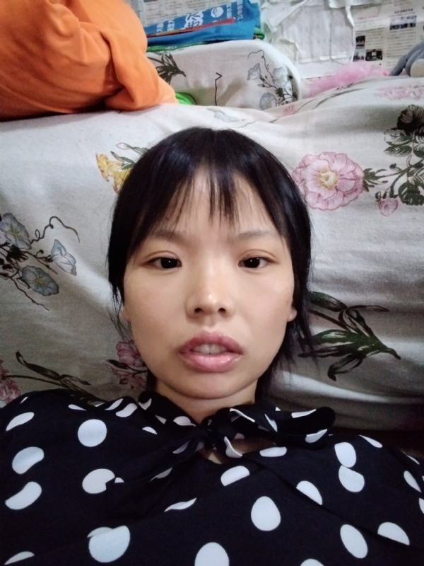 可爱的第二张照片--驻马店相亲服务中心