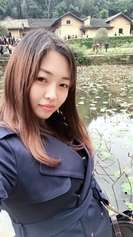 百合的第一张照片--驻马店相亲服务中心