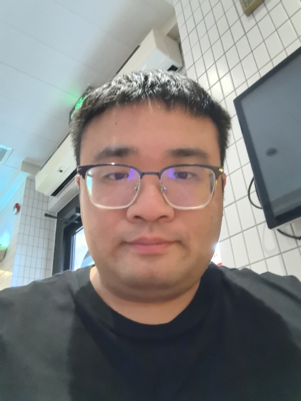 君临天下的第三张照片--驻马店相亲服务中心