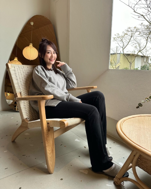 蓝色天空的第一张照片--驻马店相亲服务中心