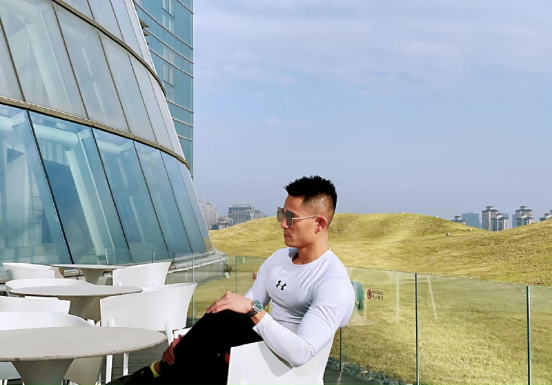 保家卫国的第一张照片--驻马店相亲服务中心