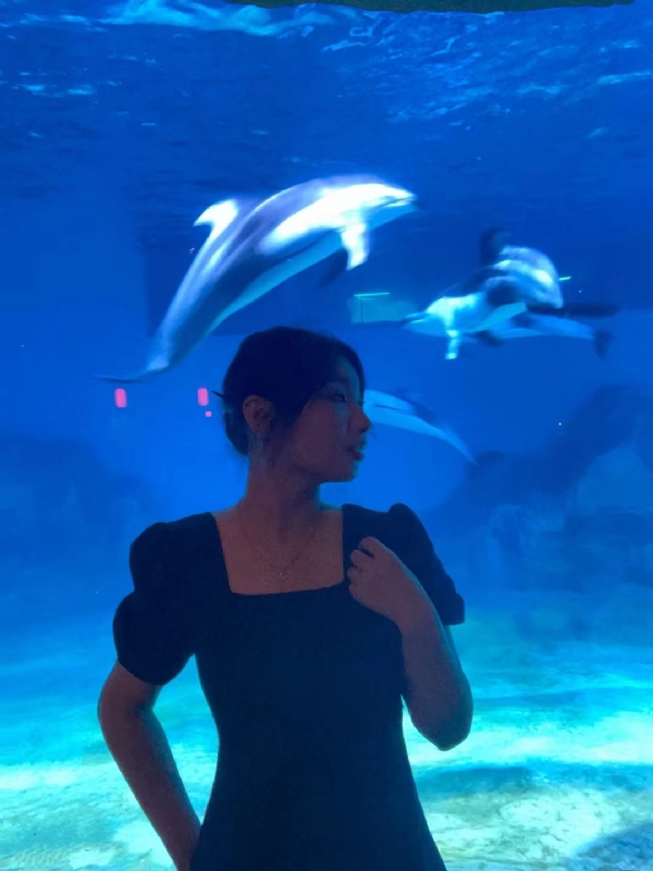 在水一方的第一张照片--驻马店相亲服务中心