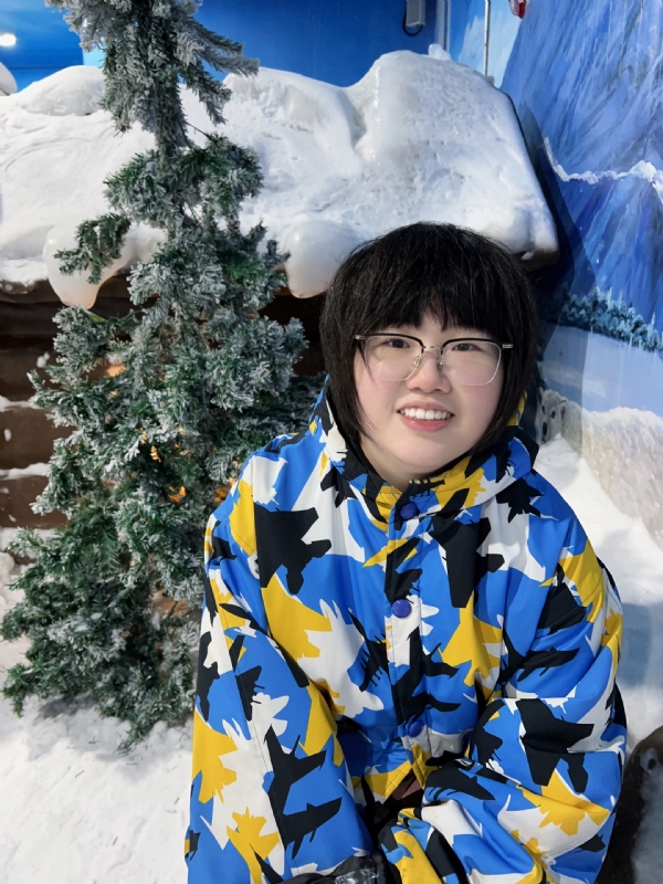 韩韩的第一张照片--驻马店相亲服务中心