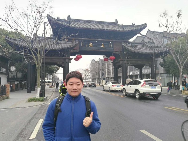 秋风秋雨的第一张照片--驻马店相亲服务中心