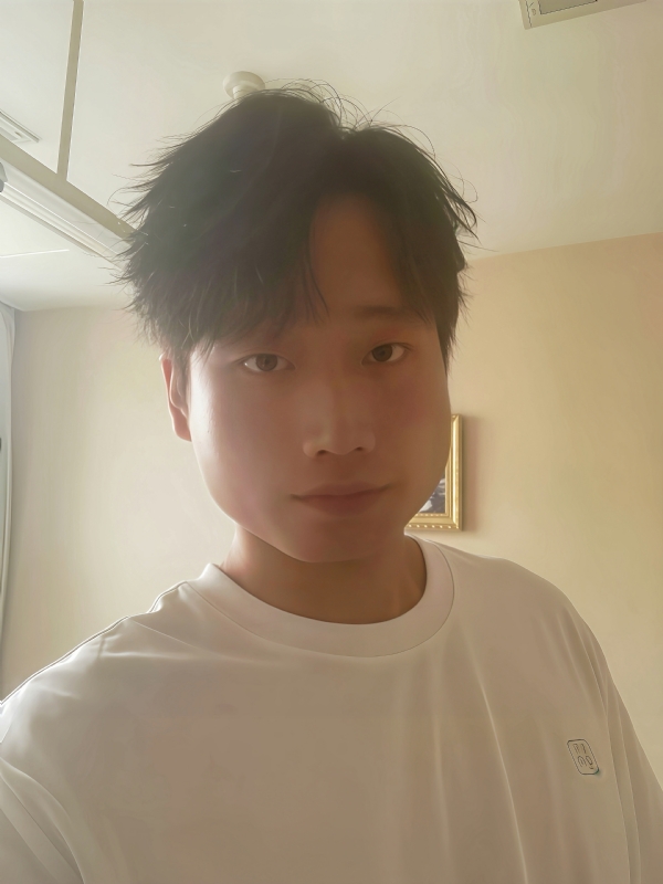 阿彤的第一张照片--驻马店相亲服务中心