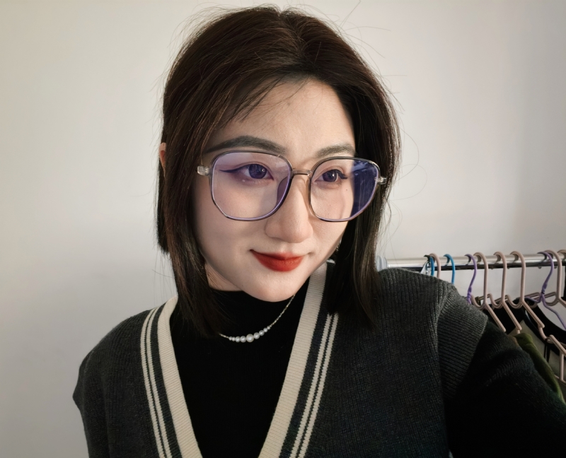 Helen的第二张照片--驻马店相亲服务中心