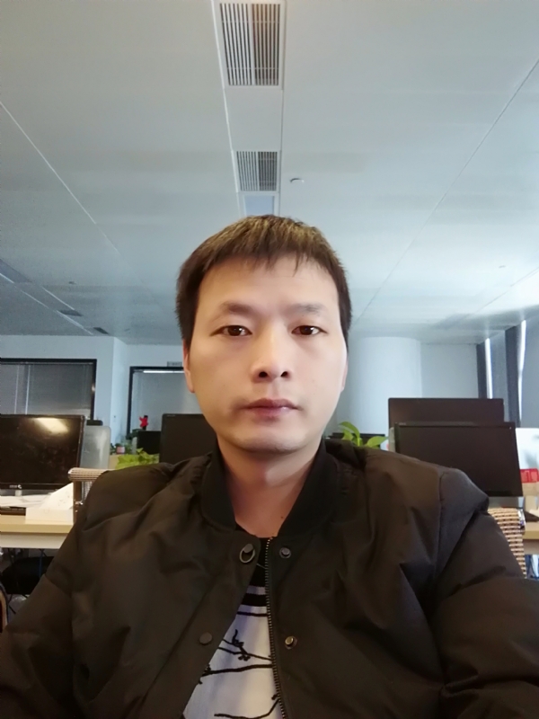 刘堃的第一张照片--驻马店相亲服务中心