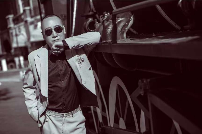 孤独燃烧的第一张照片--驻马店相亲服务中心