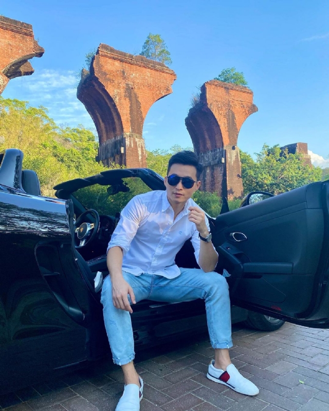 Eric的第三张照片--驻马店相亲服务中心