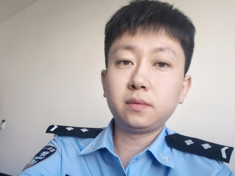 峻仔的第一张照片--驻马店相亲服务中心