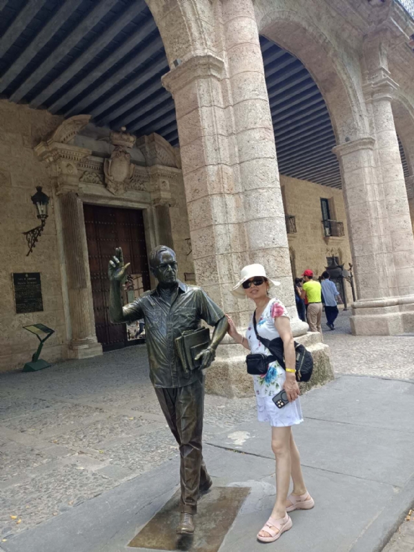 Jolan的第一张照片--驻马店相亲服务中心