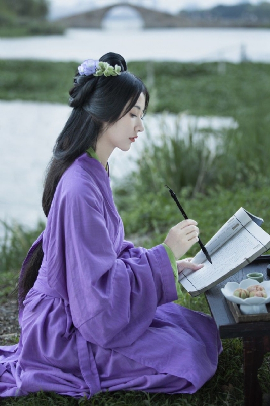 黄环儿的第一张照片--驻马店相亲服务中心