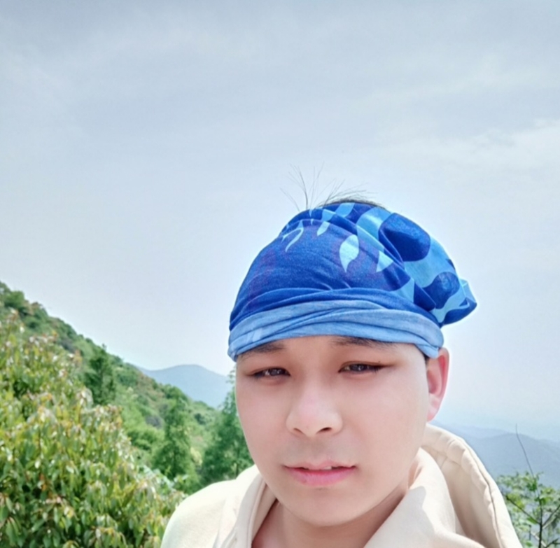 两人一世界的第一张照片--驻马店相亲服务中心