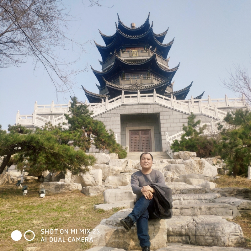 离群的羊的第一张照片--驻马店相亲服务中心